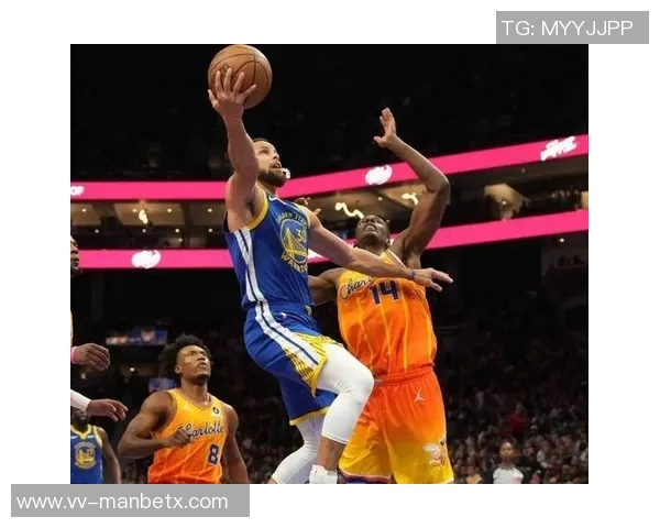 梅尔顿评论黄蜂对库里防守策略极端甚至发球时也全力纠缠